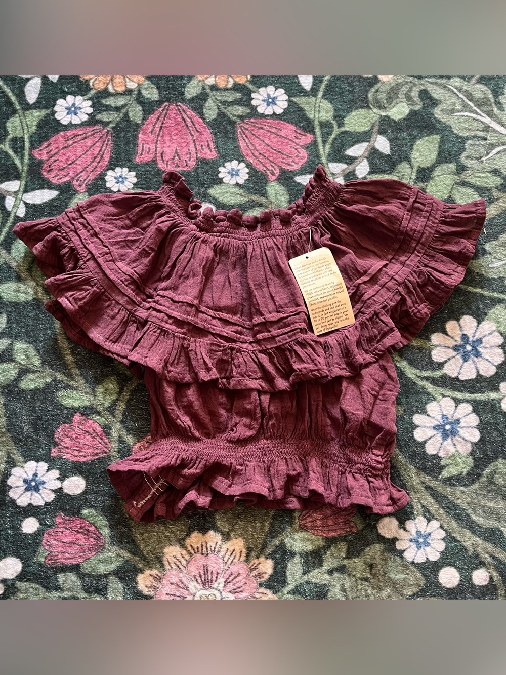 🪷 NWT Natural Fiber Off-Shoulder Ruffle Blouse 🪷